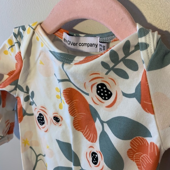 Newborn Knotted Gown 0-3 - Picture 4 of 4